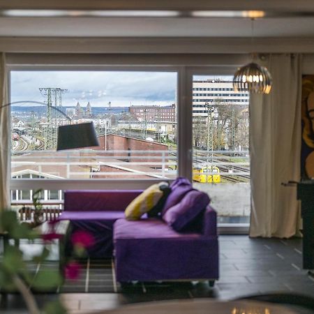 Pop Art Loft Ueber Den Daechern Von Koblenz Koblenz  Eksteriør bilde